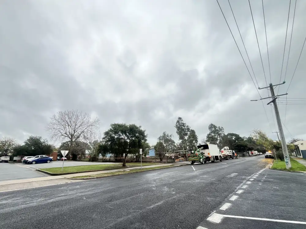 The same intersection after roadside tree work